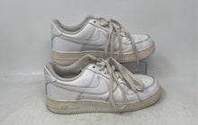 Load image into Gallery viewer, Nike Womens Air Force 1 '07 White Low Top Lace-Up Sneaker Shoes Size 7
