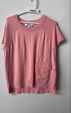 Load image into Gallery viewer, DKNY Womens Pink Short Sleeve Front Cargo Pocket Pullover Sweater Size Large
