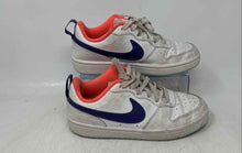 Load image into Gallery viewer, Nike Boys Court Borough Low 2 BQ5448-112 White Blue Sneakers Shoes Size 4.5Y
