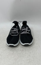 Load image into Gallery viewer, Ecko Unltd. Kids Black White Round Toe Slip-On Low Top Sneaker Shoes Size 10
