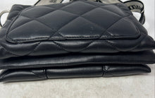 Load image into Gallery viewer, Steve Madden Womens Bpiero Black Inner Pocket Adjustable Strap Crossbody Bag
