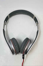 Load image into Gallery viewer, 2 Pcs Assorted Black And White Wired Headphones For Gaming And Music Not Tested
