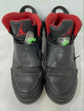 Load image into Gallery viewer, Authentic Nike Mens Jordan Son of Mars Black Red Sneaker Shoes Size 11.5 Damaged
