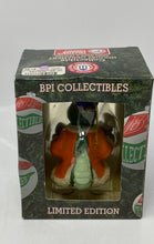 Load image into Gallery viewer, BPI Collectibles Florida Gators Hand Painted 1996 Holiday Christmas Ornament
