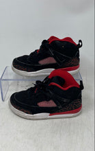 Load image into Gallery viewer, Nike Kids Air Jordan Spizike Black Red Round Toe Lace-Up Sneakers Shoes Size 9C
