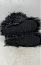 Load image into Gallery viewer, Unbranded Womens Gray Fluffy Pull-On Winter Snow Boots Size 10
