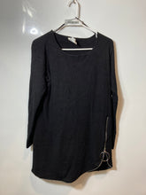 Load image into Gallery viewer, Fleur De Lis Womens Black Long Sleeve Round Neck Pullover Blouse Top Size XL
