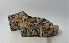 Load image into Gallery viewer, Dolce Vita Womens Lenni Beige Brown Snake Print Buckle Platform Sandals Size 10M
