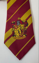 Load image into Gallery viewer, Warner Bros. Mens Multicolor Striped Harry Potter Gryffindor Pointed Tie
