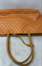 Load image into Gallery viewer, Emo Womens Yellow Geometric Shoulder Strap Medium Tote Bag With Wallet
