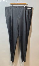 Load image into Gallery viewer, Joseph &amp; Feiss Mens Gray Striped Blazer &amp; Pants 2 Piece Suit Set 52R/50W W/Tag

