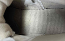 Load image into Gallery viewer, Nike Kids Blazer Mid '77 White Black Beige Lace-Up Sneaker Shoes Size 4Y
