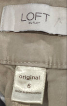 Load image into Gallery viewer, Loft Outlet Womens Light Khaki Flat Front Straight Leg Original Chino Pants Sz 6
