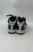 Load image into Gallery viewer, Nike Kids Air Force 1 White Black Hook &amp; Loop Sneaker Shoes Size 1.5Y
