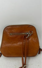 Load image into Gallery viewer, Pratesi Womens Beige Brown Inner Pocket Adjustable Strap Crossbody Bag
