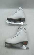 Load image into Gallery viewer, Riedell Unisex Kids 13 White Round Toe Lace-Up Ice Hockey Figure Skates Size 13
