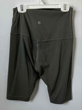 Load image into Gallery viewer, Lululemon Womens Green Activewear Stretch Pull-On Biker Shorts Size 6
