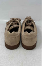 Load image into Gallery viewer, Guess Womens WGBERKTON-R Dark Beige Lace-Up Low Top Sneakers Shoes Size 8 M
