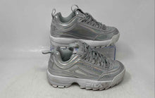 Load image into Gallery viewer, Fila Kids Disruptor 2 Premium 3XM01810-781 White Silver Sneaker Shoes Size 1
