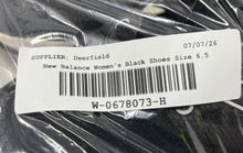 Load image into Gallery viewer, New Balance Womens 715 V4 WX715LK4 Black Low Top Lace-Up Sneaker Shoes Size 6.5
