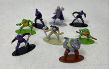 Load image into Gallery viewer, Jada Toys Assorted 8-Teenage Mutant Ninja Turtles 1.6in Die-Cast Mini Figures
