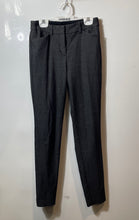 Load image into Gallery viewer, Express Womens Gray Skinny Leg Mid Rise Stretch Flat Front Dress Pants Size 00R
