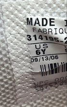 Load image into Gallery viewer, Nike Kids Air Force 1 Mid 314195-261 Multicolor Lace-Up Sneaker Shoes Size 6Y
