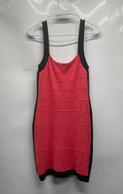 Load image into Gallery viewer, 2b Bebe Womens Coral Black Scoop Neck Sleeveless Mini Dress Size Large
