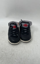 Load image into Gallery viewer, Nike Kids Air Jordan 2 Retro DQ8563-001 Black Lace-Up Sneaker Shoes Size 5C
