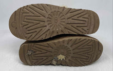 Load image into Gallery viewer, UGG Womens Keely Brown Suede Round Toe Snow Boots Size 8.5
