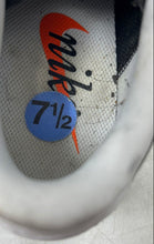 Load image into Gallery viewer, Nike Unisex Cortez Black White Lace-Up Low Top Sneaker Golf Shoes Size 7.5
