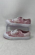 Load image into Gallery viewer, Levi's Womens Mdrn Lo DF Pink Low Top Lace-Up Sneaker Shoes Size 6
