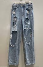 Load image into Gallery viewer, Fashion Nova Womens Blue Denim Light Wash Distressed Straight Leg Jeans Size 0
