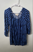 Load image into Gallery viewer, Michael Kors Womens Blue Printed 3/4 Sleeve Round Neck Blouse Top Size M
