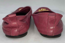 Load image into Gallery viewer, Authentic Tory Burch Womens Eleanor Dark Pink Slip-On Ballet Flats Size 7 M Worn
