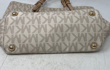 Load image into Gallery viewer, Michael Kors Womens Jet Set Cream Brown Signature Print Double Handle Tote Bag

