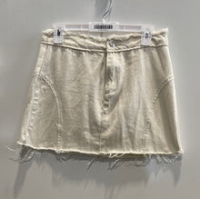 Load image into Gallery viewer, Forever 21 Womens Off-White Cotton Stretch Raw Hem A-Line Skirt Size Medium

