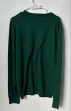 Load image into Gallery viewer, St. John's Bay Mens Green Super Soft Long Sleeve V-Neck Pullover Sweater Size L
