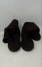 Load image into Gallery viewer, UGG Womens Classic Cardy Brown Ribbed Round Toe Ankle Bootie Size 9
