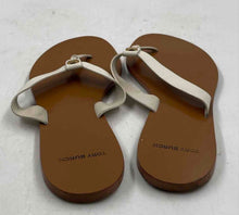 Load image into Gallery viewer, Authentic Tory Burch Womens White Brown Leather Flat Flip-Flop Sandals Size 6.5M
