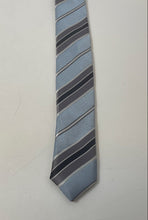 Load image into Gallery viewer, Vincenzo Mens Multicolor Striped Print Keeper Loop Adjustable Pointed Tie
