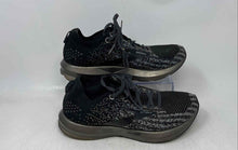 Load image into Gallery viewer, Brooks Womens Levitate 3 1203001B047 Black Gray Lace-Up Sneaker Shoes Size 8.5 B
