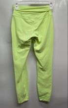Load image into Gallery viewer, Lululemon Womens Green Activewear Regular Fit Compression Leggings Size 4
