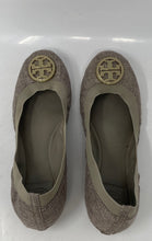 Load image into Gallery viewer, Authentic Tory Burch Womens Caroline Gray Glitter Ballet Flats Size 8M Worn
