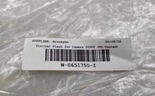Load image into Gallery viewer, Vivitar Auto Thyristor Accessory Shoe Mount Flash For Camera 550FD Not Tested
