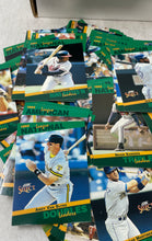 Load image into Gallery viewer, Mixed Variety Score Select Collectible Baseball Sports Trading Cards Not Graded
