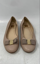 Load image into Gallery viewer, Bruno Magli Womens Mina Cream Leather Bow Slip-On Ballet Flats Size EUR 37
