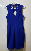 Load image into Gallery viewer, Guess Womens Blue Sleeveless Caged Cutout Neck Back-Zip Sheath Dress Size Small
