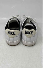 Load image into Gallery viewer, Nike Womens Classic Ultra White Leather Low Top Lace-Up Tennis Shoes Size 7
