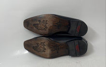 Load image into Gallery viewer, Cavalieri Mens Black Leather Square Toe Slip-On Loafers Shoes Size 9

